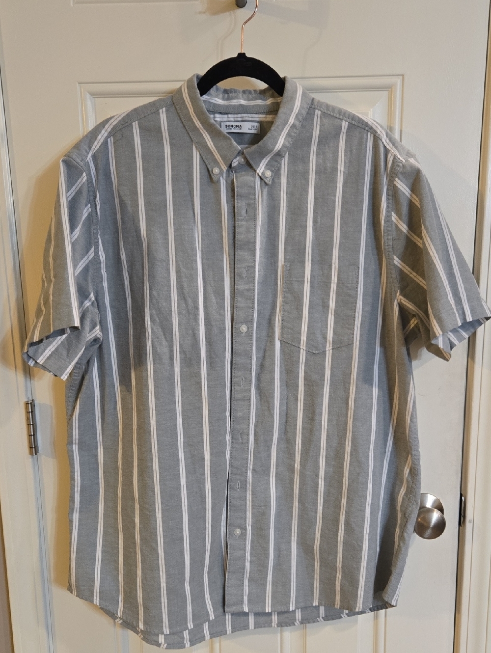 Sonoma Gray and White Vertical Stripe Short-Sleeve Button-Down Shirt